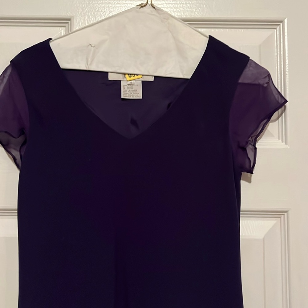 Jones New York deep purple dress size 4. Great condition. Smoke free home.